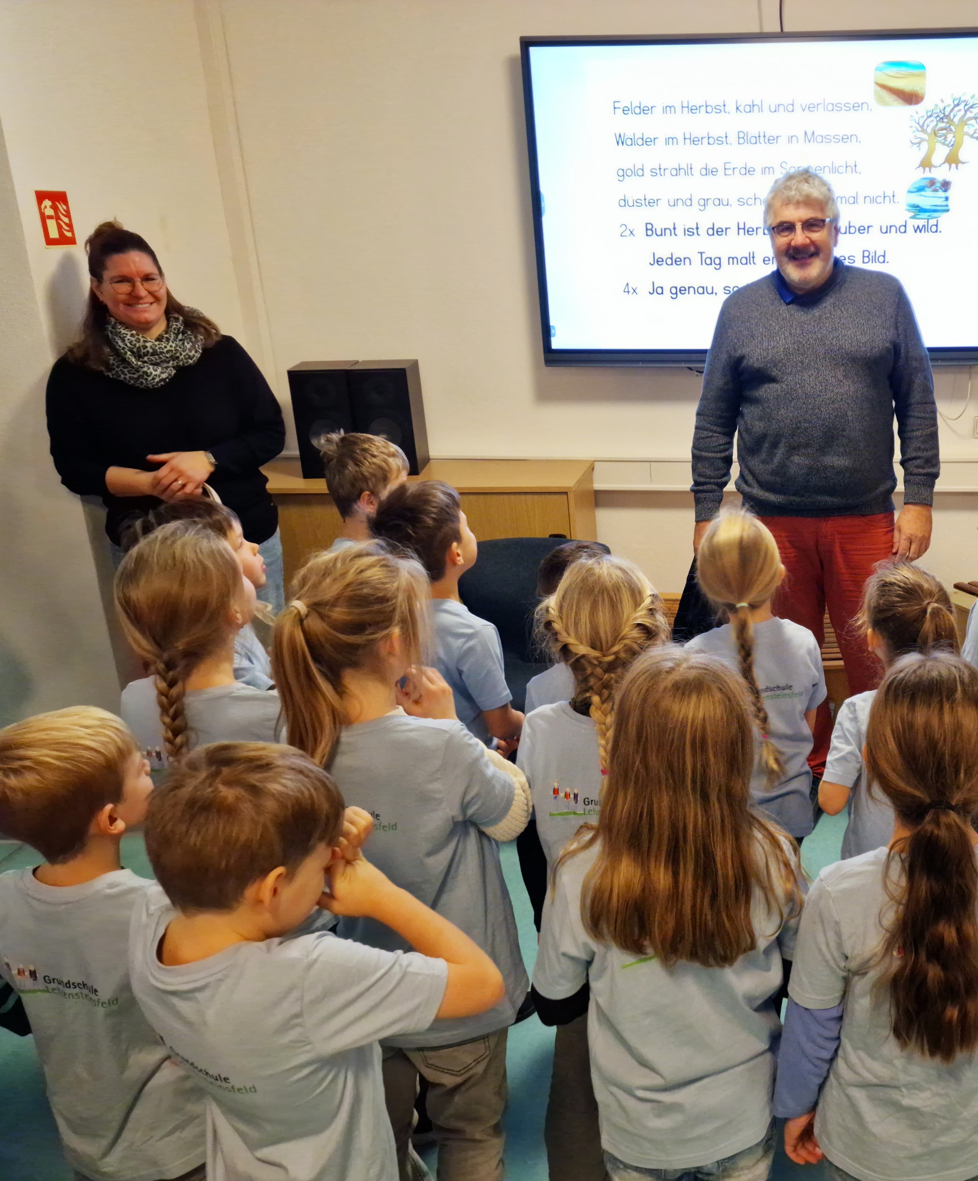 Spende an die Grundschule Lehrensteinsfeld für die Schul-T-Shirts im Januar 2026